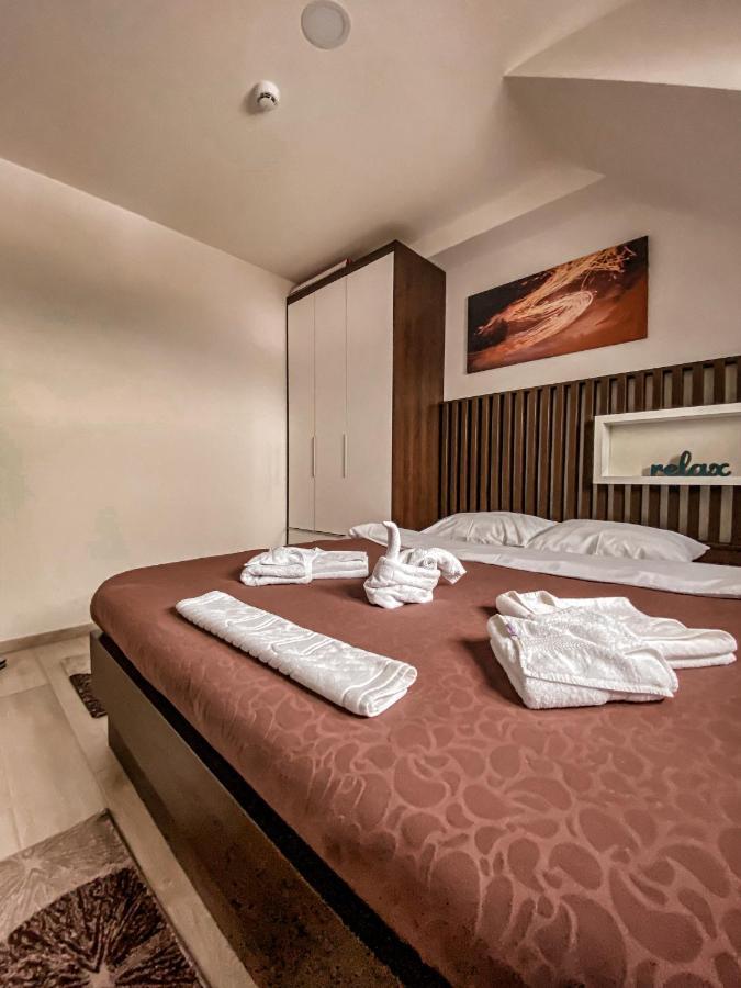 Apartmani Dzankovic โคเปานิก ภายนอก รูปภาพ