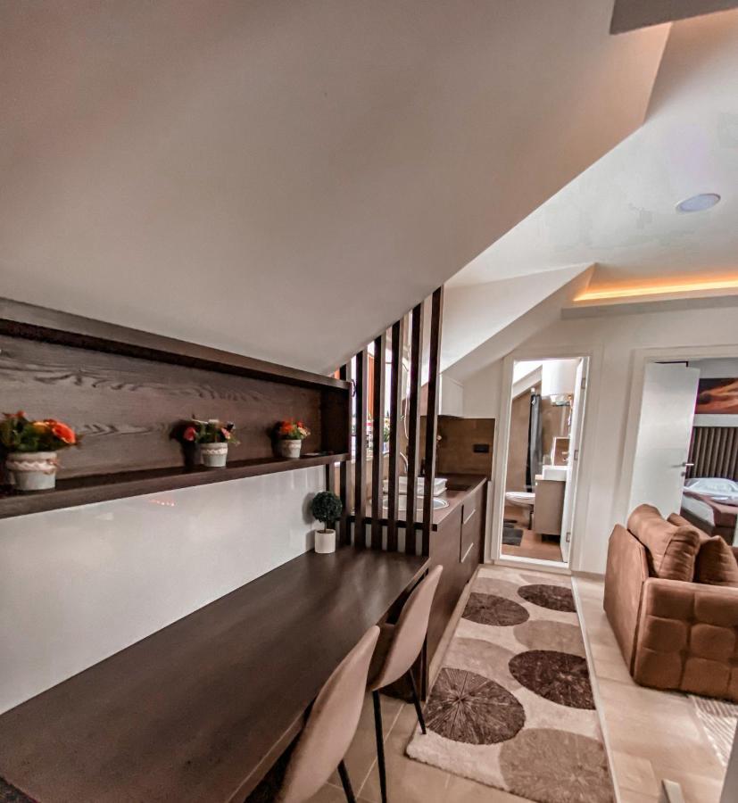Apartmani Dzankovic โคเปานิก ภายนอก รูปภาพ
