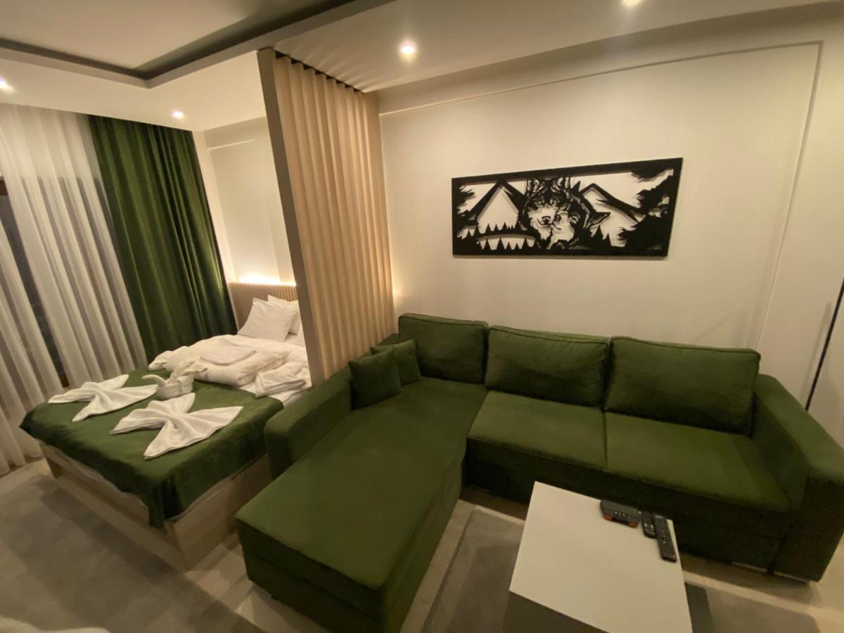 Apartmani Dzankovic โคเปานิก ภายนอก รูปภาพ